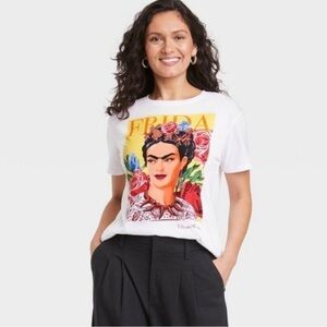 Frida Kahlo Graphic Short Sleeve Tee Shirt Large EUC